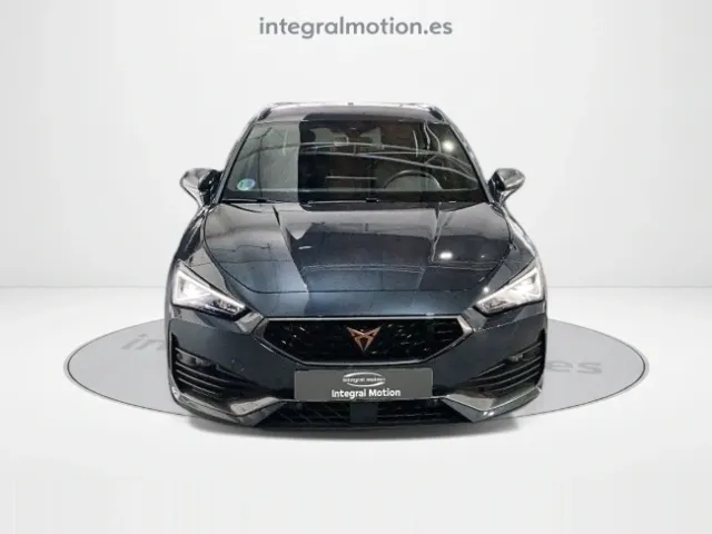 Cupra León