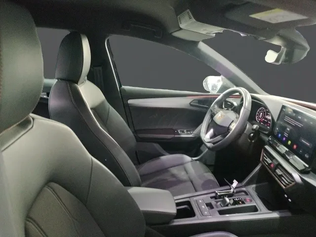 Cupra León
