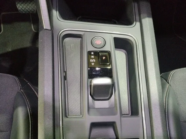 Cupra León