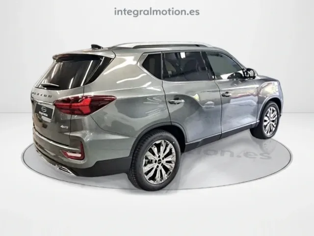KGM Rexton