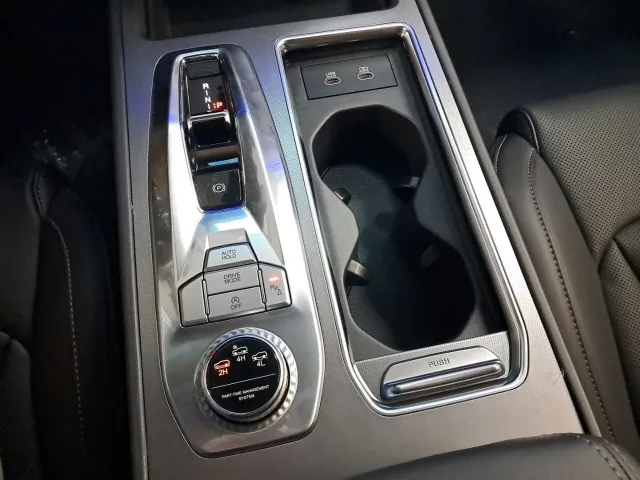 KGM Rexton