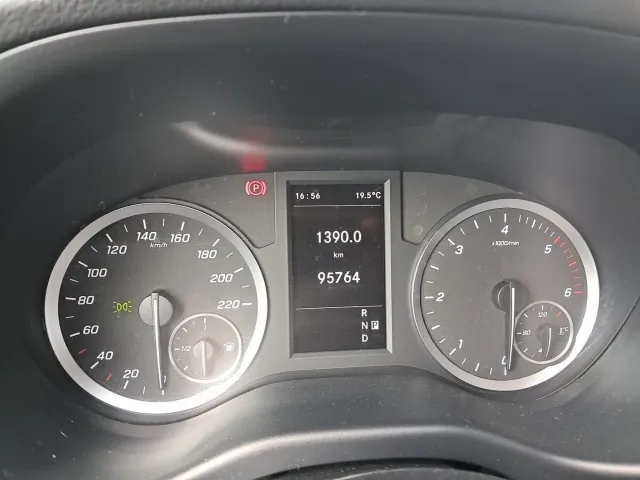 Mercedes Vito