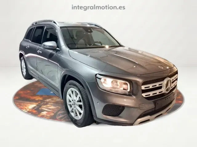 Mercedes GLB