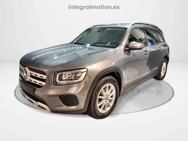 Mercedes GLB