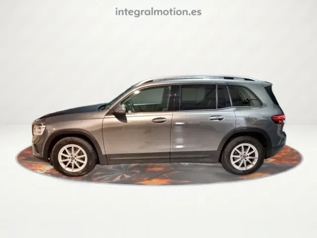 Mercedes GLB
