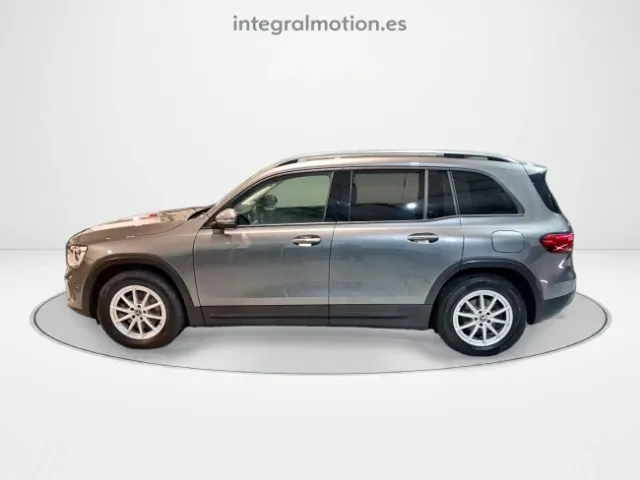 Mercedes GLB