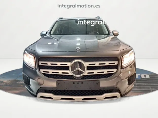 Mercedes GLB