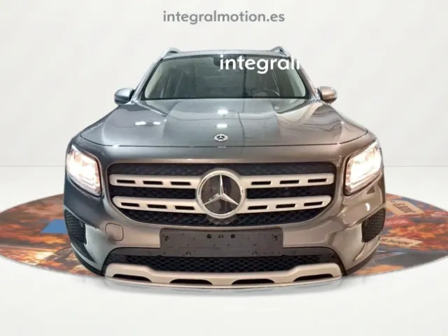 Mercedes GLB
