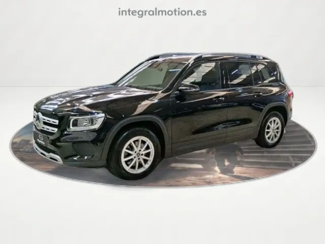 Mercedes GLB