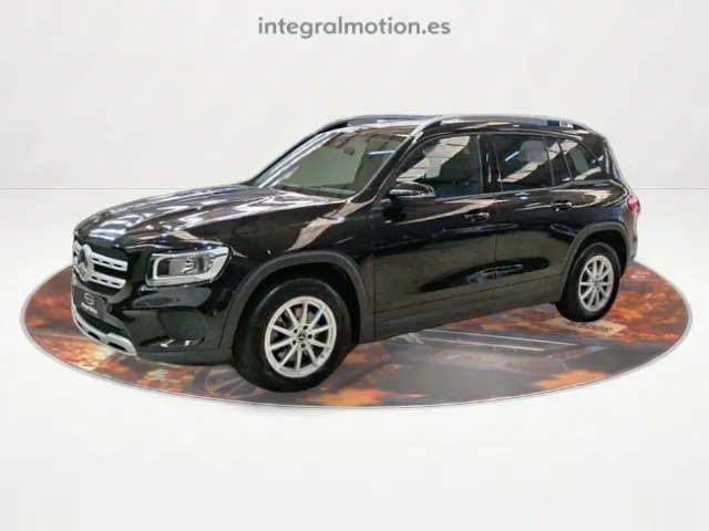 Mercedes GLB