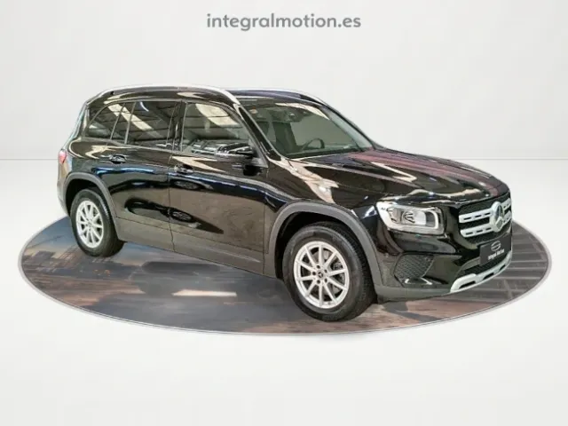 Mercedes GLB