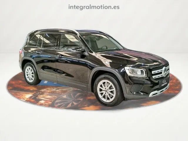 Mercedes GLB