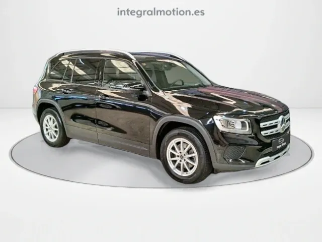 Mercedes GLB