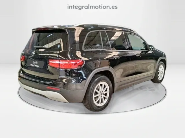 Mercedes GLB