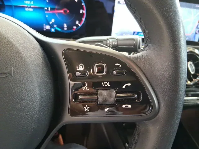 Mercedes GLB