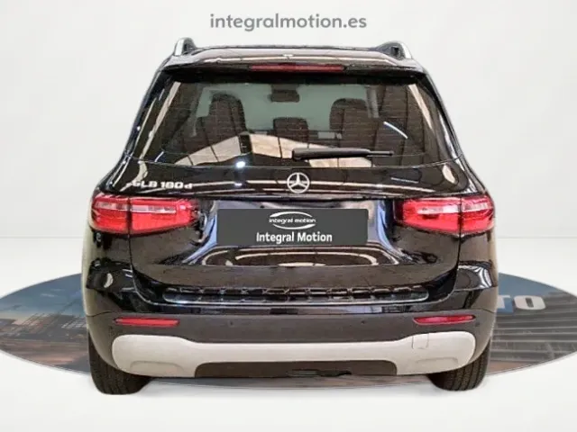 Mercedes GLB