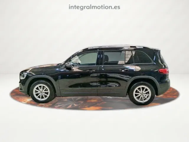 Mercedes GLB