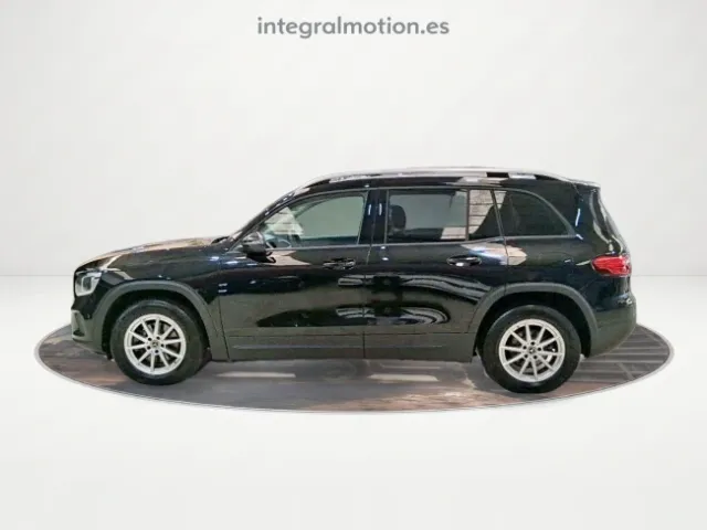 Mercedes GLB
