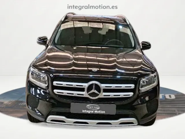 Mercedes GLB