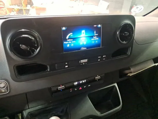Mercedes Sprinter