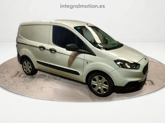 Ford Transit Courier