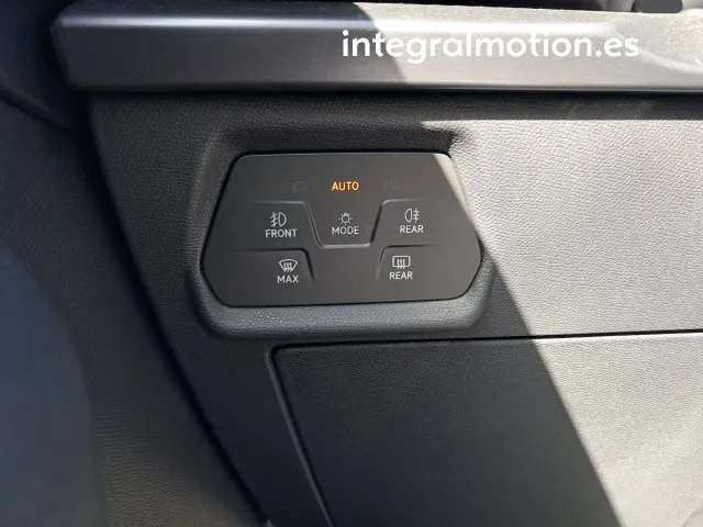 Cupra León