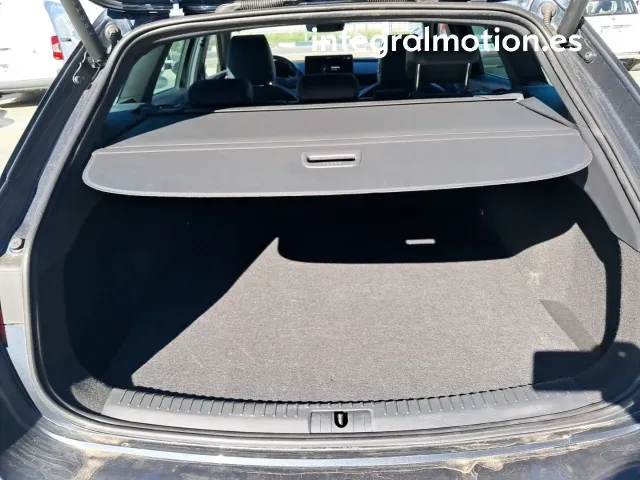 Cupra León