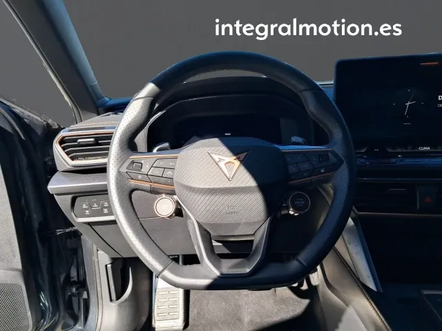 Cupra León