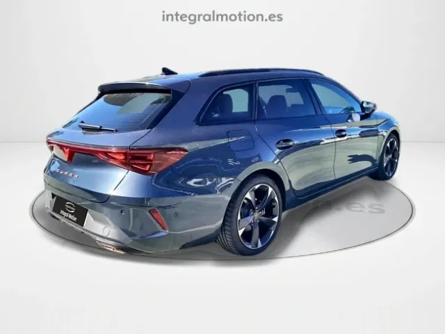 Cupra León