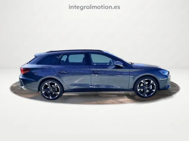 Cupra León
