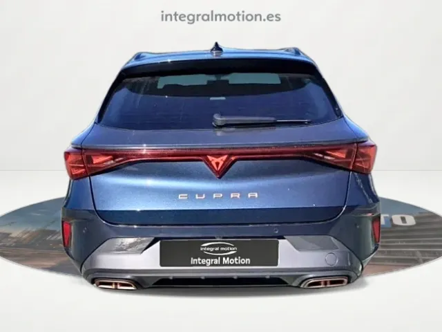 Cupra León