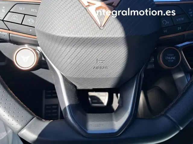 Cupra León