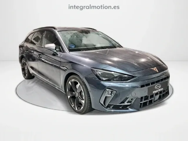 Cupra León