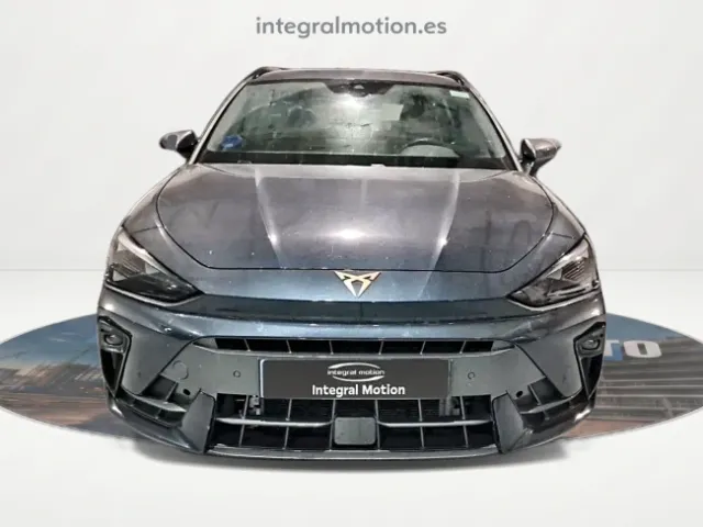 Cupra León