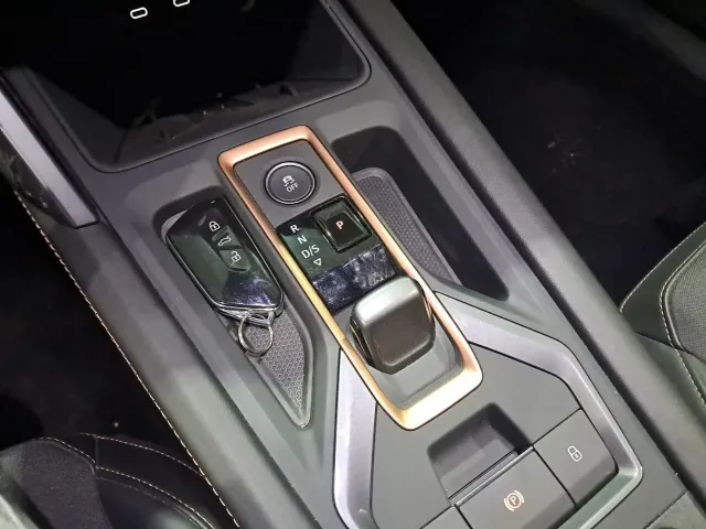 Cupra León