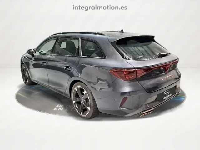 Cupra León