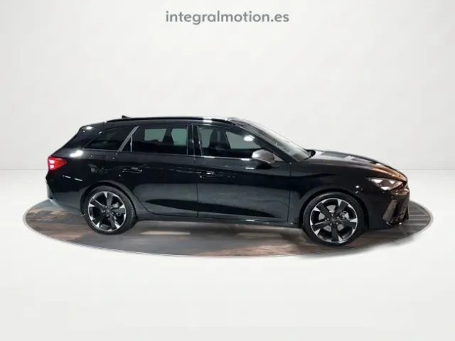 Cupra León