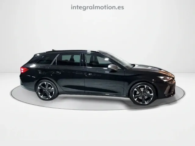 Cupra León