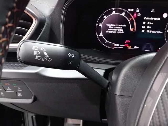 Cupra León