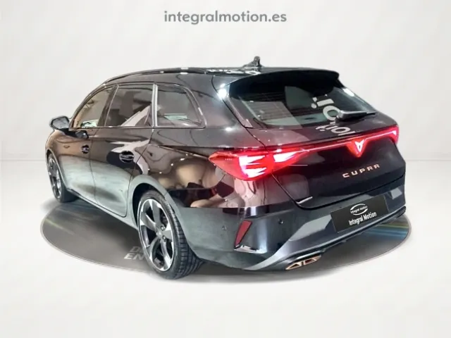 Cupra León