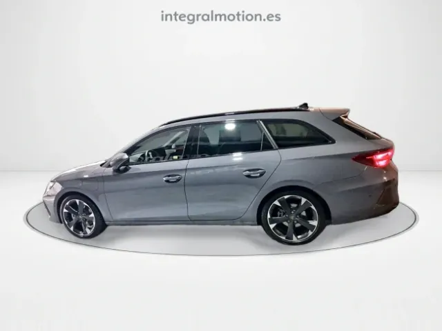 Cupra León