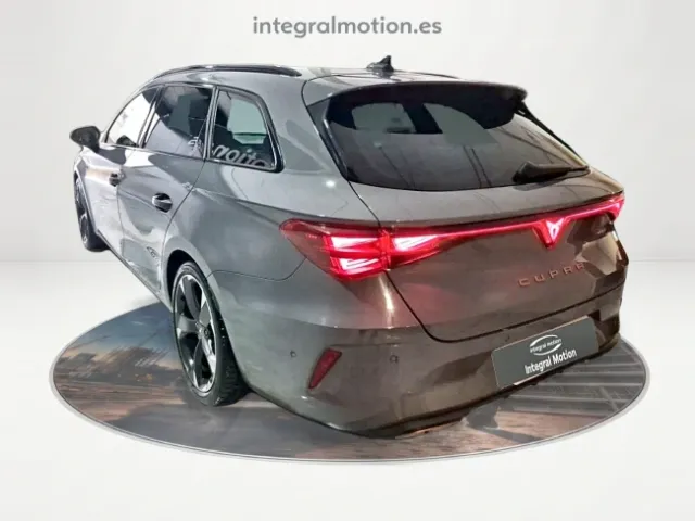Cupra León