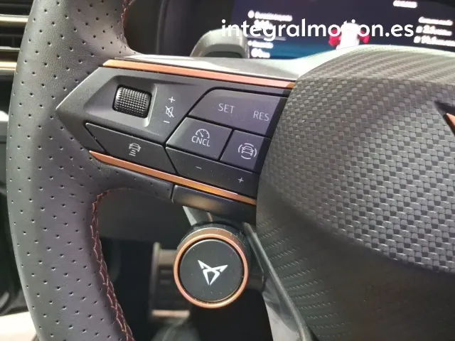 Cupra León