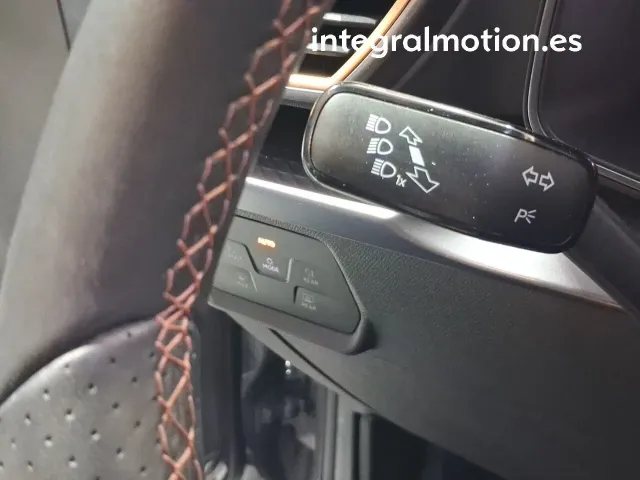 Cupra León