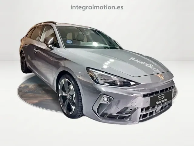 Cupra León
