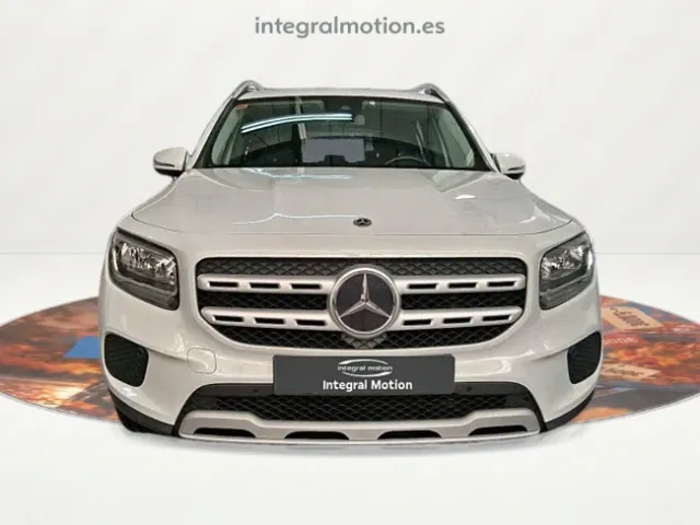Mercedes GLB