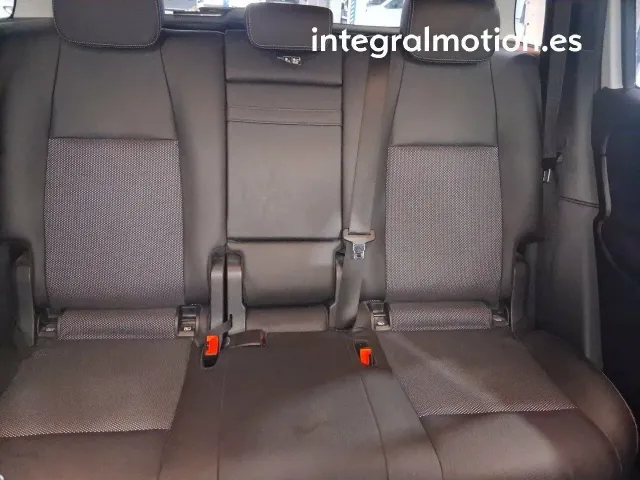 Mercedes GLB