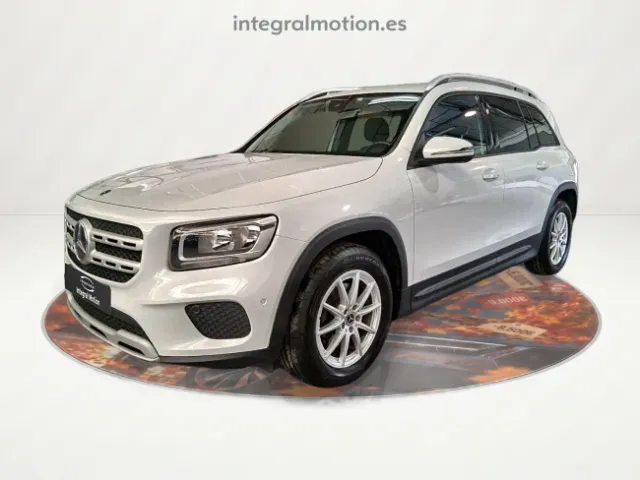 Mercedes GLB