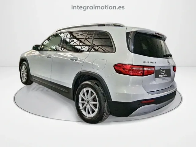 Mercedes GLB