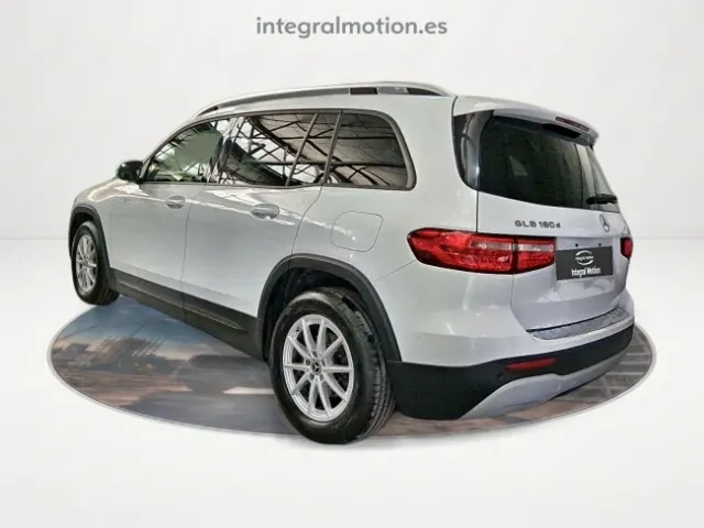 Mercedes GLB
